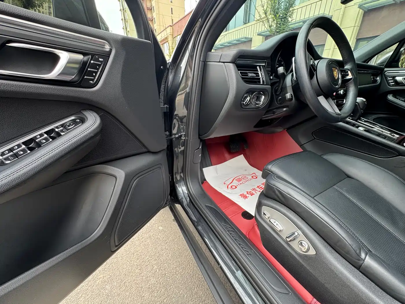 Porsche Macan 2023 Macan 2.0T фото 4