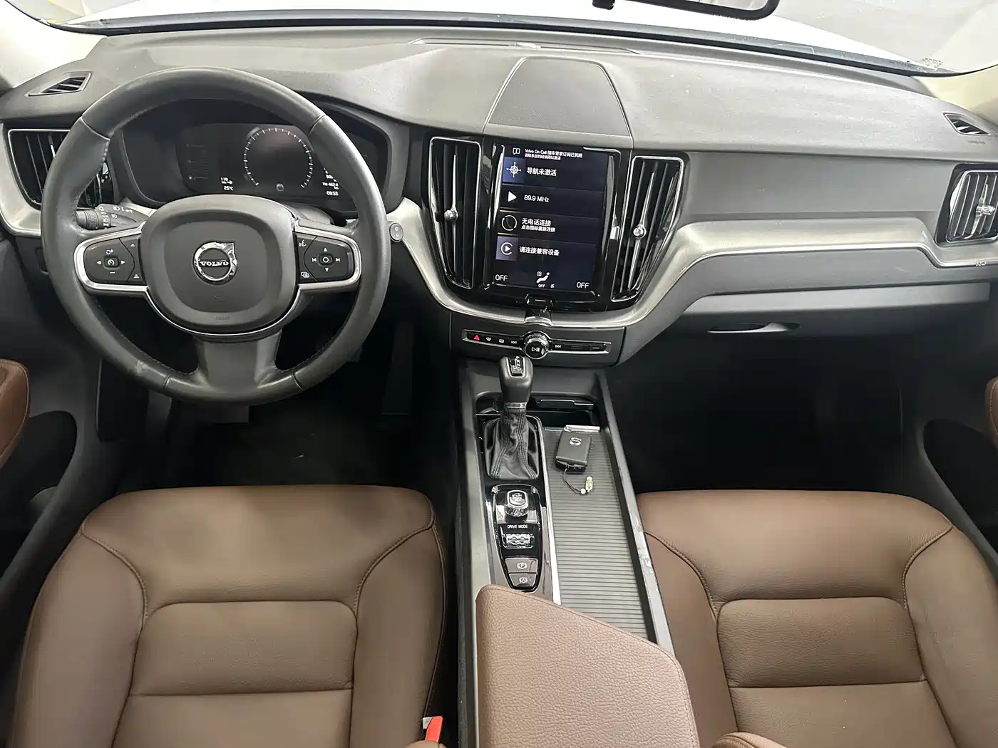 Фото 6 - Volvo XC60