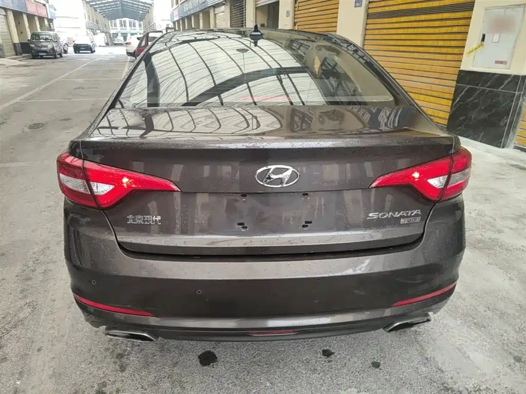 Hyundai Sonata 2015 1.6T GLS Smart фото 6