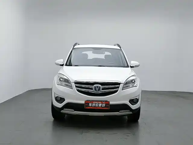 Changan CS35 2016 1.6L Manual Luxury Model China V — фото 3