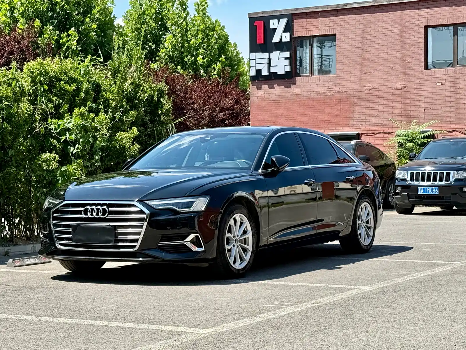 Фото 1 - Audi A6L