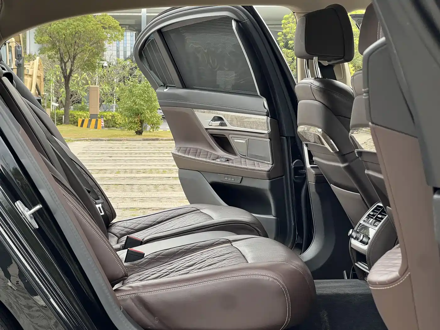BMW 7 Series 2019 Facelift 740Li Leading Luxury Package фото 9
