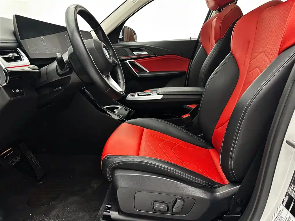 BMW X1 2023 sDrive20Li X Design Package фото 19