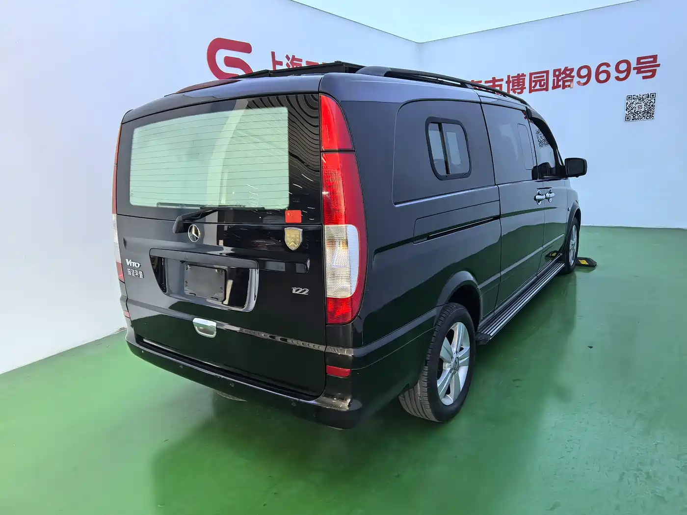 Mercedes-Benz Vito 2013 Model 3.0L Elite Edition фото 4