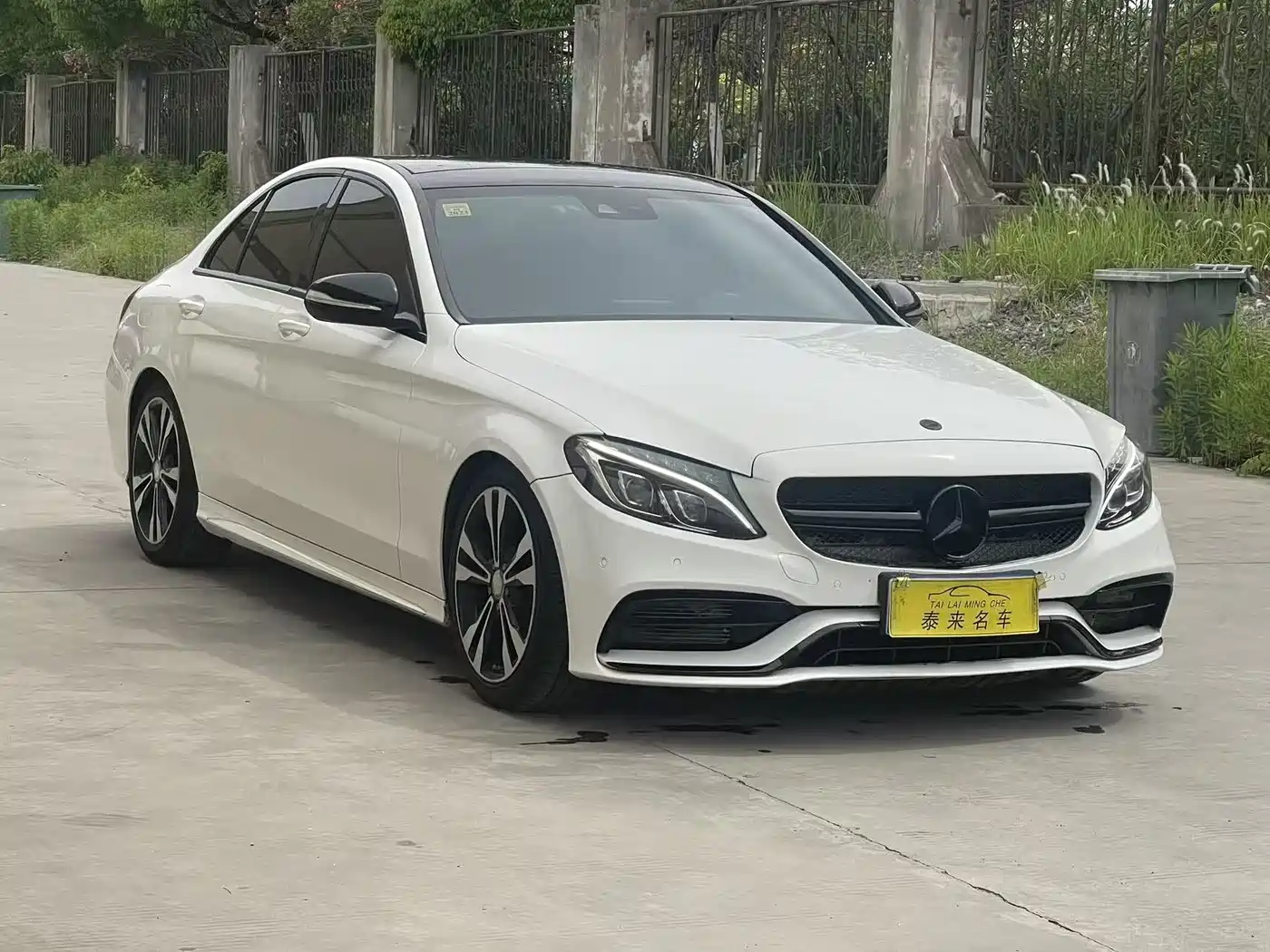 Mercedes-Benz C-Class 2015 C 200 Sport Edition 4MATIC фото 3