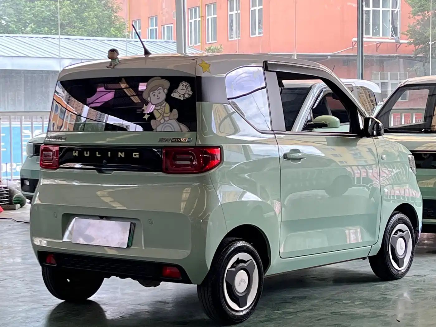 Фото 6 - Wuling Motors Hongguang MINIEV