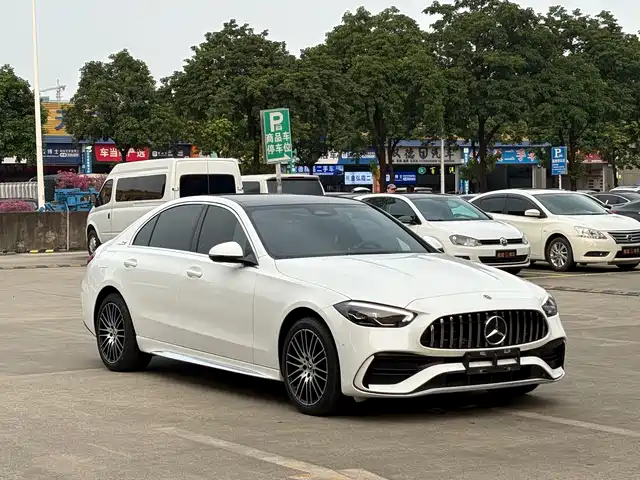 Mercedes-Benz C-Class 2025 C 260 L Sport Edition — фото 3