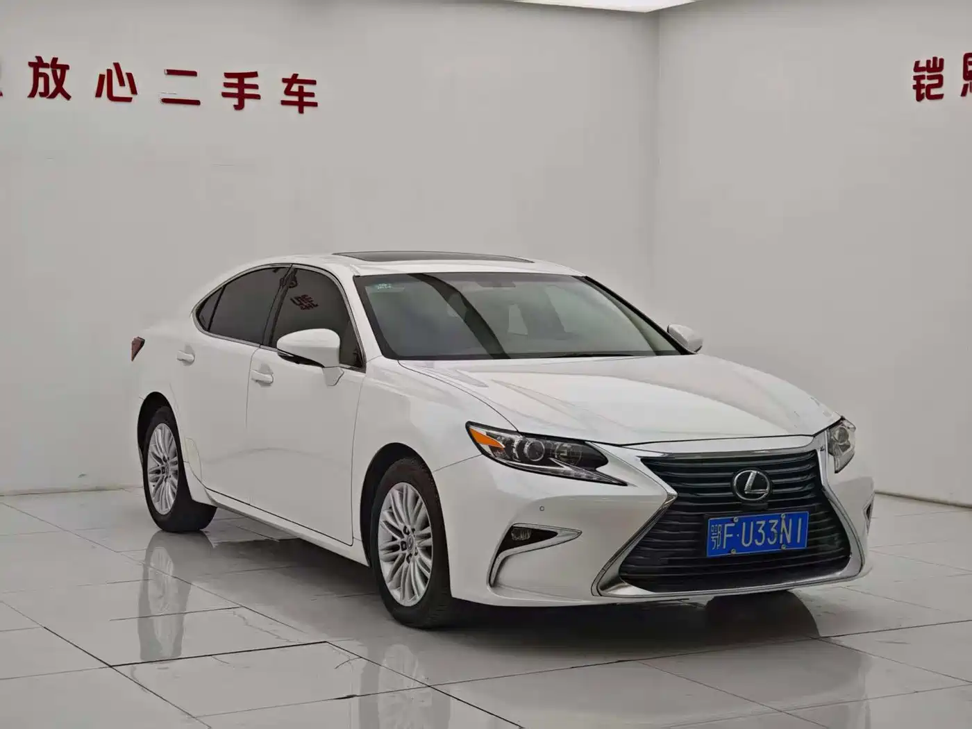 Lexus ES 2015 200 Elite Edition фото 3