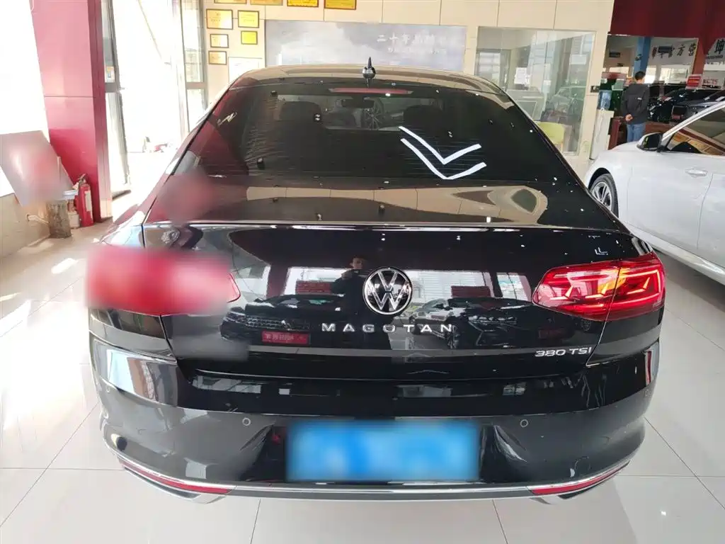 Volkswagen Magotan 2020 380TSI DSG Luxury фото 4