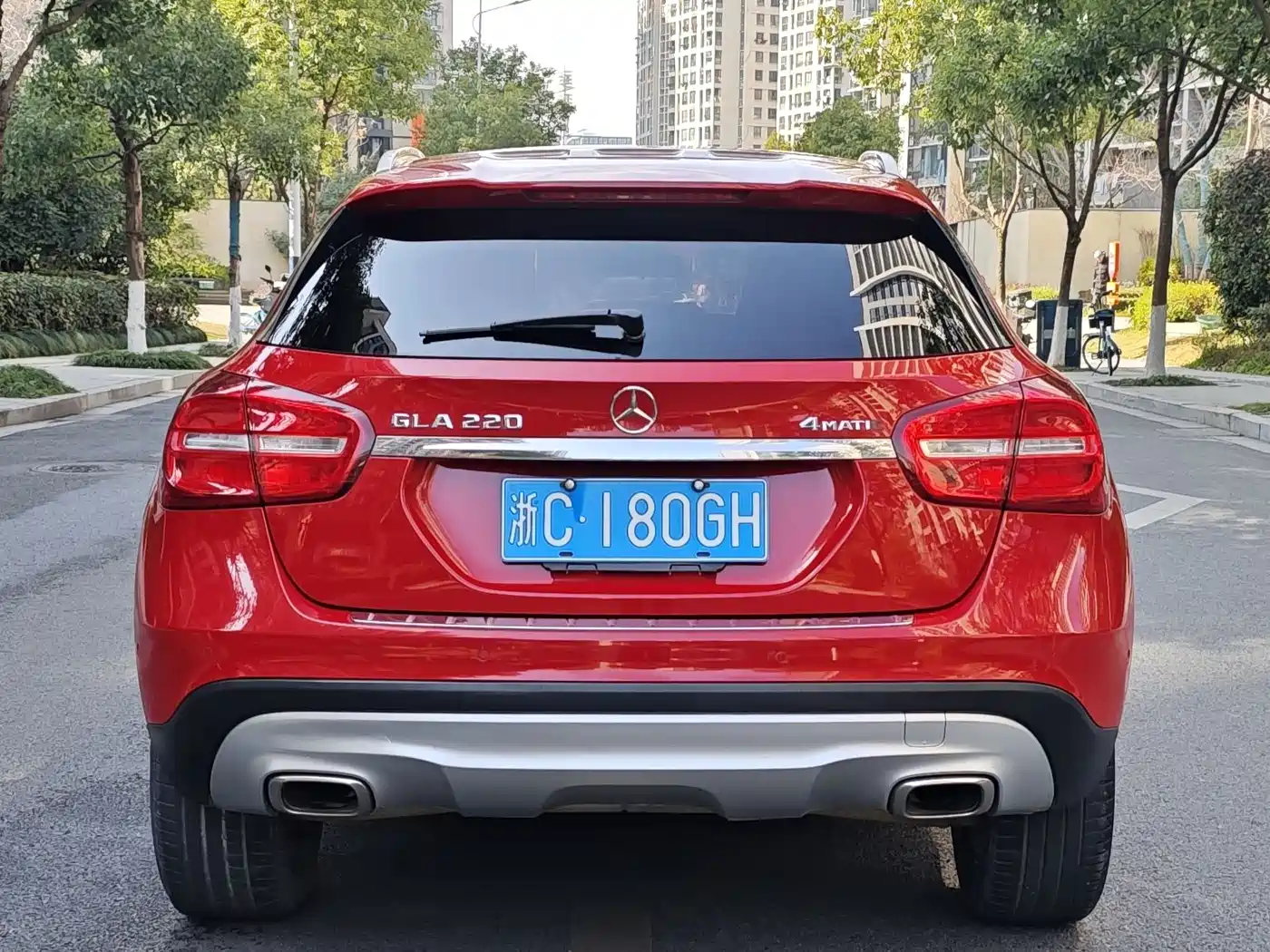 Mercedes-Benz GLA 2015 GLA 220 4MATIC Fashion Edition фото 4