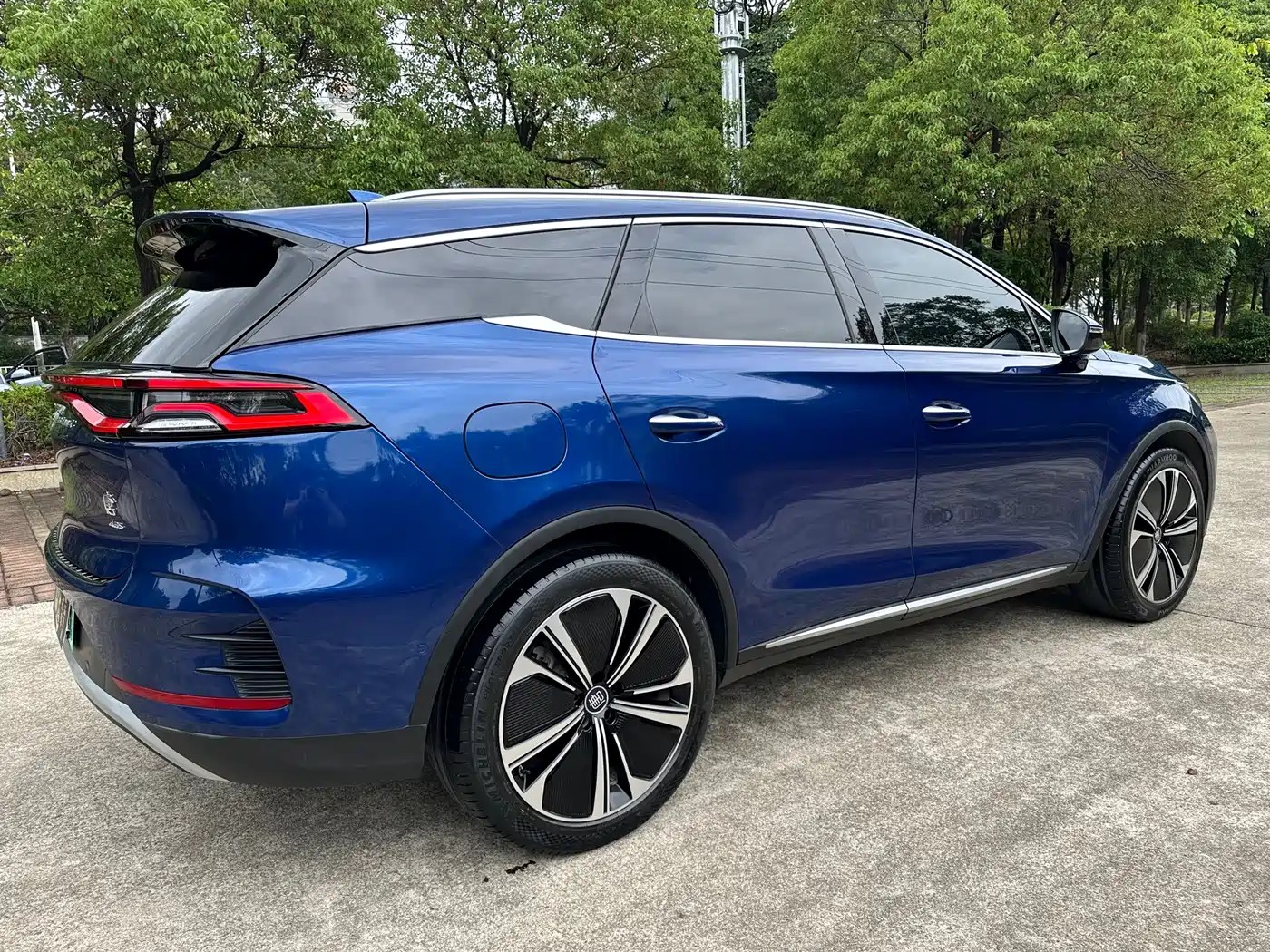 BYD Tang New Energy 2022 DM-p 215KM AWD Flagship фото 21