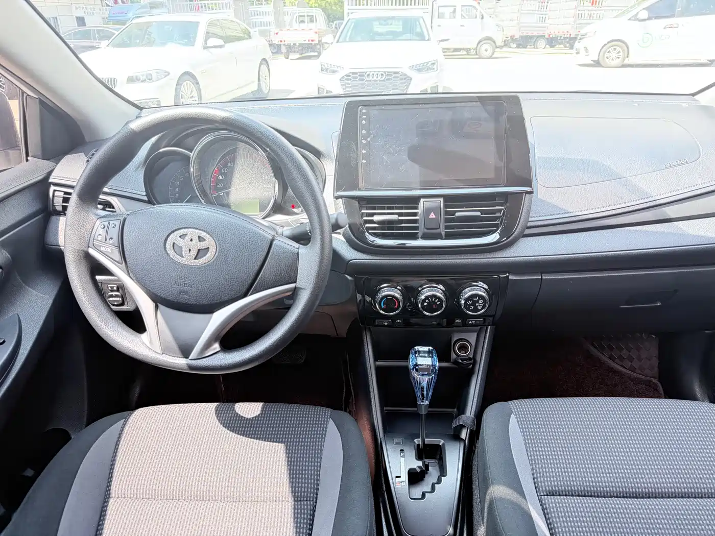 Toyota Vios FS 2021 1.5L CVT Fengchi Edition фото 5
