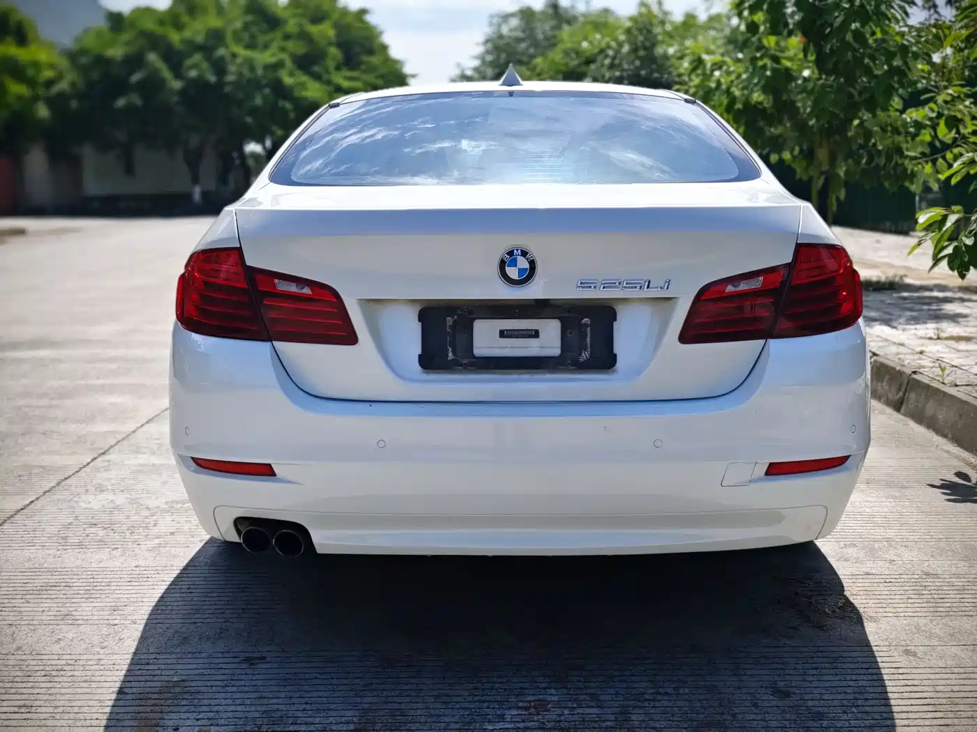 BMW 5 Series 2014 520Li Elegance фото 10