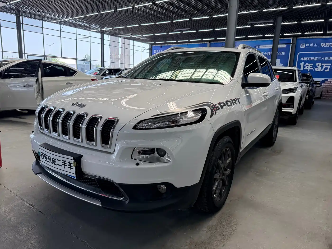 Jeep Cherokee 2020 2020 2.0L 2WD Classic Sport Edition