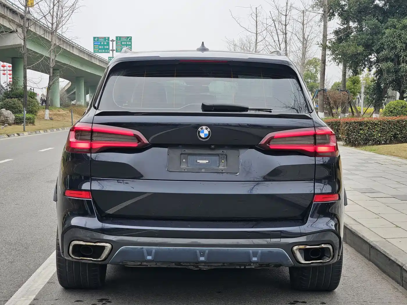 BMW X5 (Import) 2022 xDrive40i Premium M Sport Package фото 5