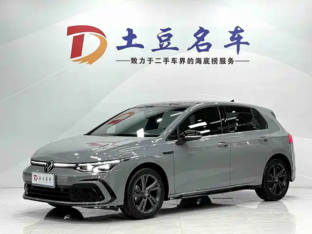 Volkswagen Golf 280TSI DSG R-Line
