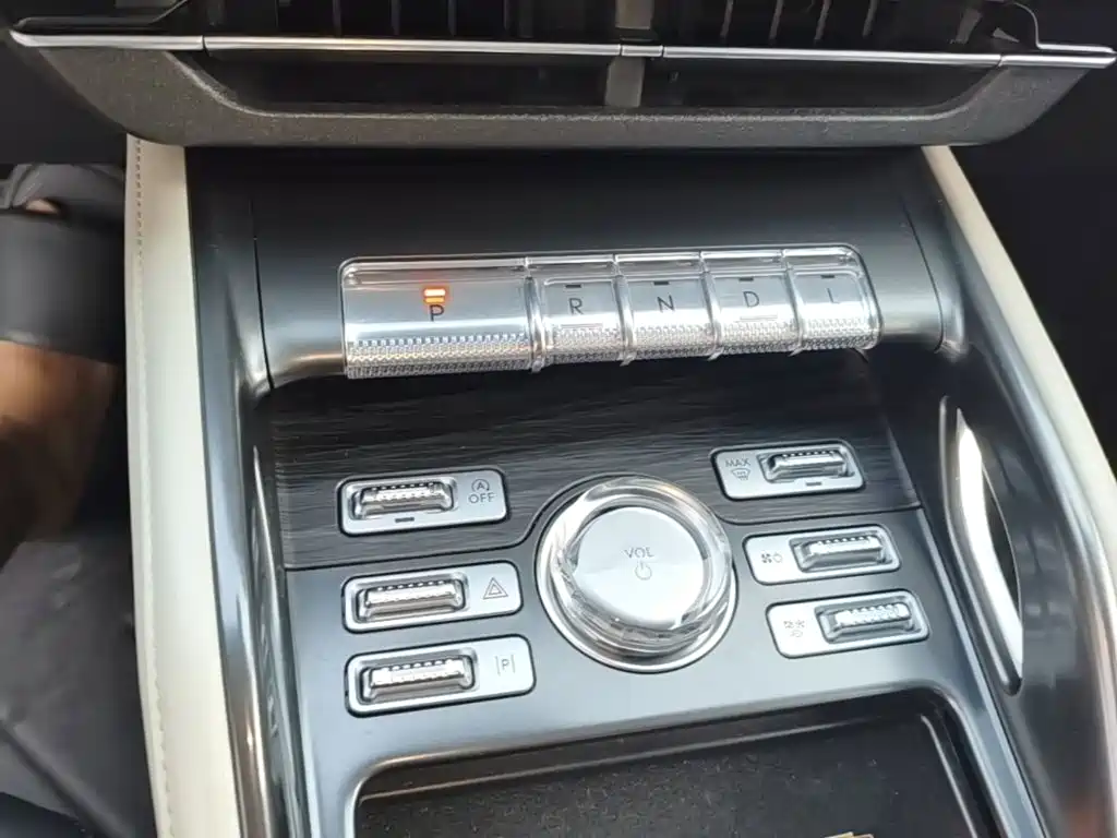 Lincoln Nautilus 2025 2025 2.0T AWD Zunxiang Edition