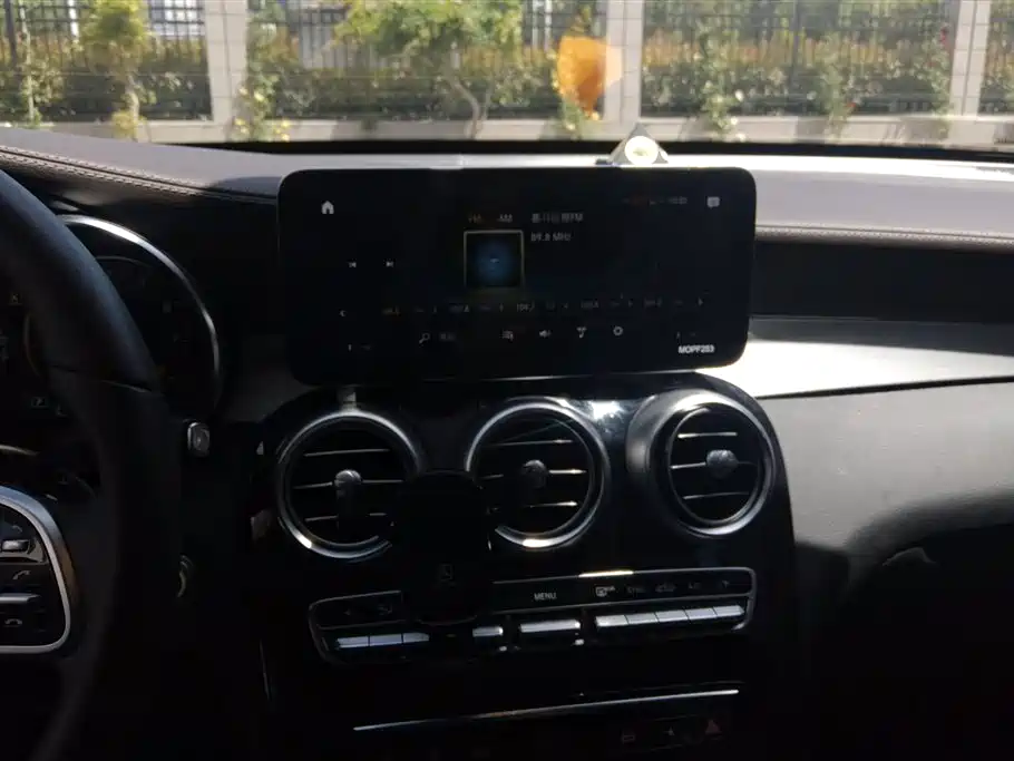 Mercedes-Benz GLC 2021 GLC 260 L 4MATIC Sporty фото 13