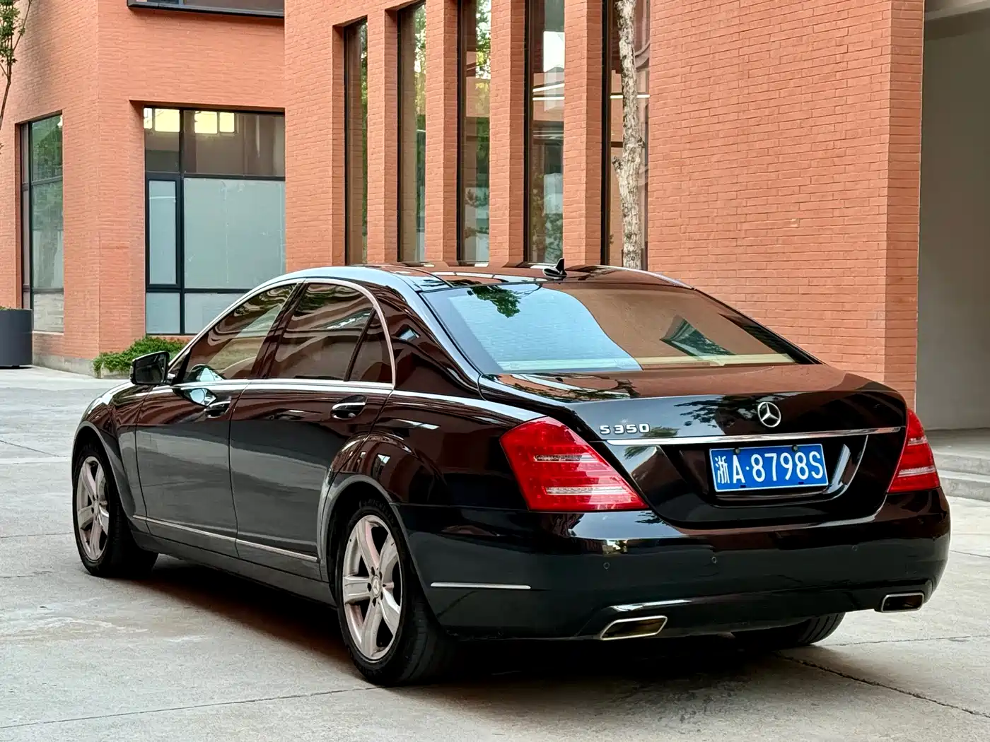 Mercedes-Benz S-Class 2010 S 350 L Luxury фото 6