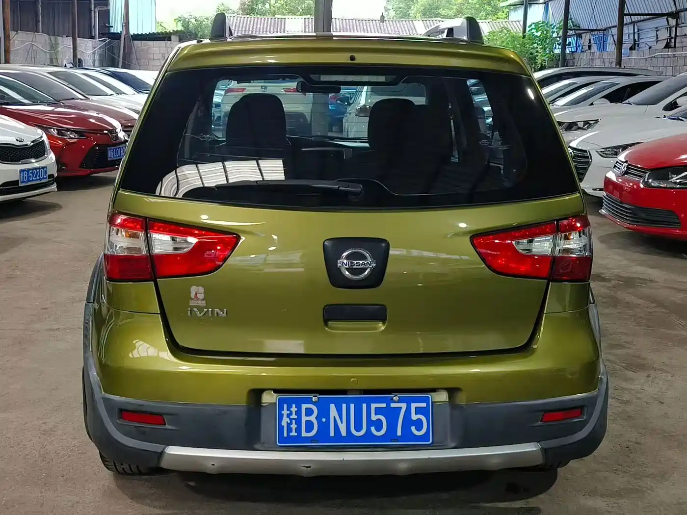 Nissan Livina 2014 2013 Sharp 1.6XL CVT Comfort