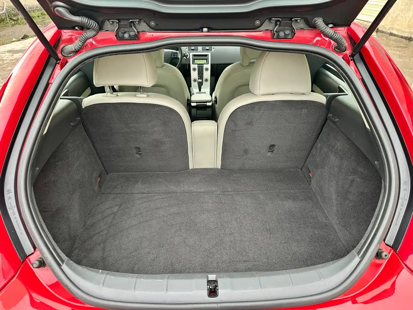 Volvo C30 2013 2013 2.0L Dynamic Edition