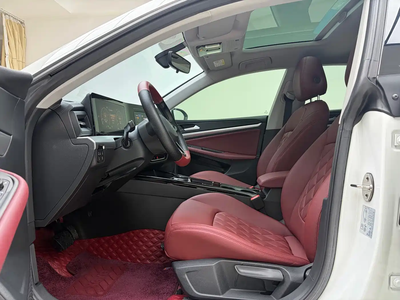 Volkswagen Lamando 2024 Lamando L 200TSI DSG Trendy Edition фото 5