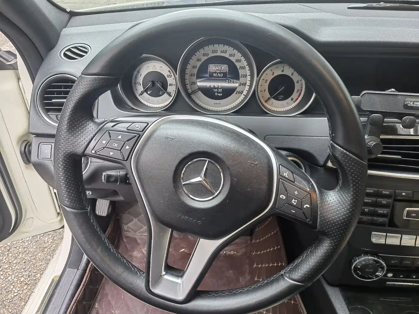 Mercedes-Benz C-Class 2013 C 260 CGI Fashion Edition фото 4