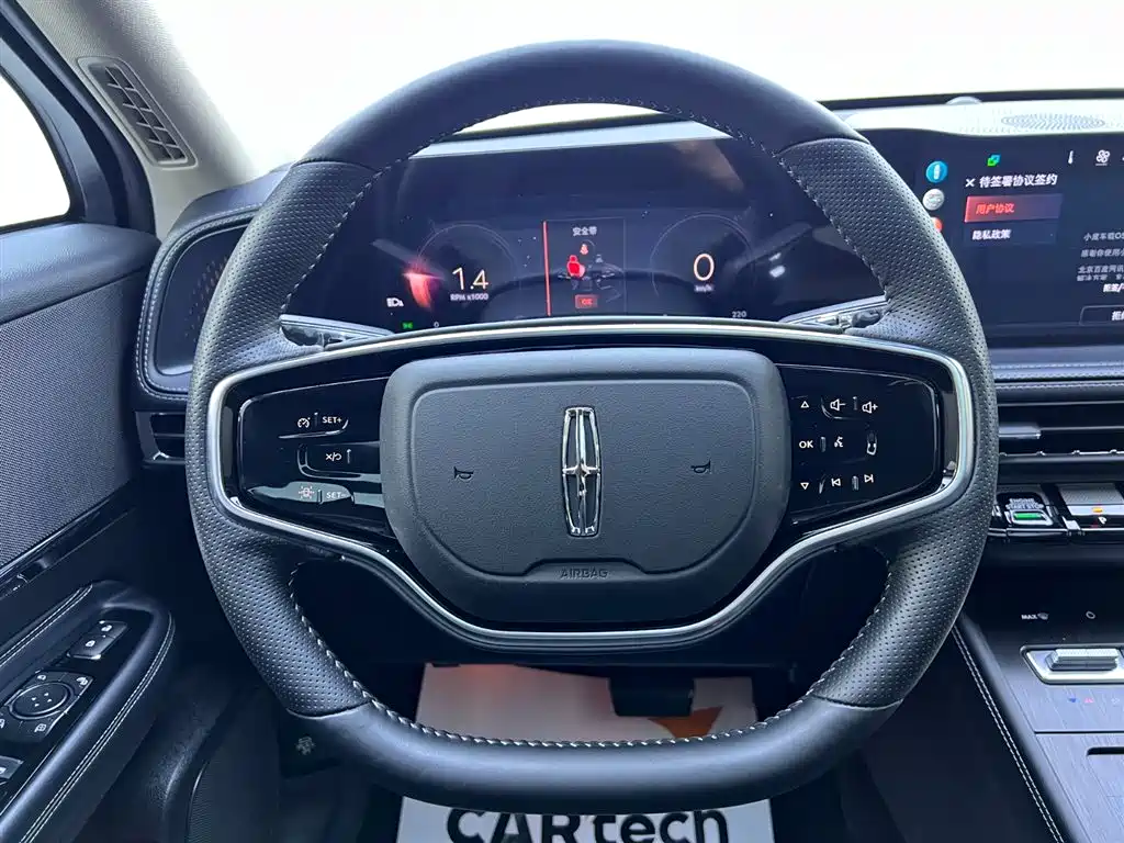 LINCOLN ADVENTURER