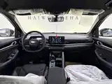 Фото 14 - Geely Coolray
