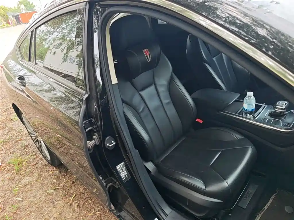 Hongqi H5 2022 Classic Facelift 1.5T DCT Flag Rhythm Edition фото 25