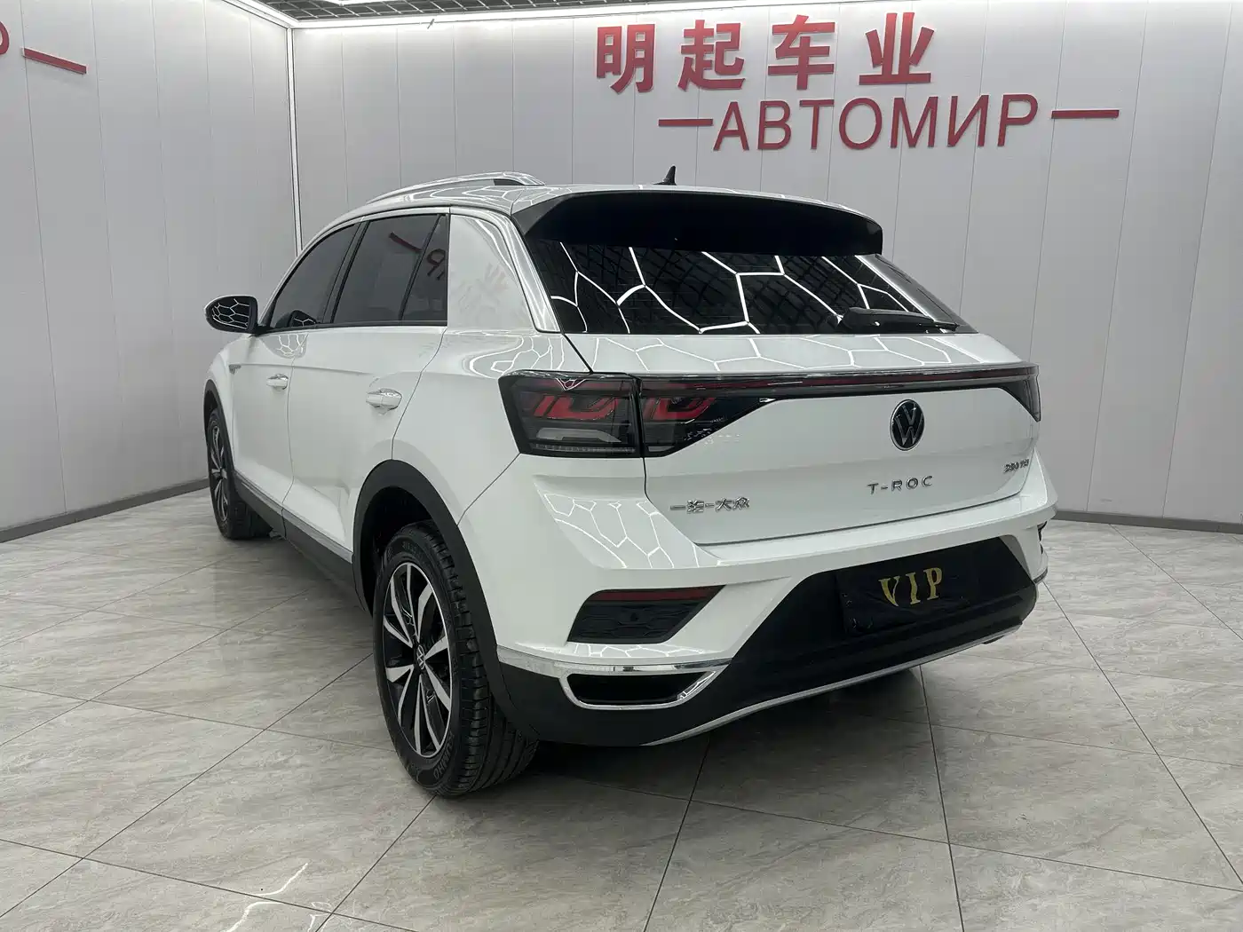 Volkswagen T-ROC 2023 280TSI DSG 2WD Time Edition фото 8