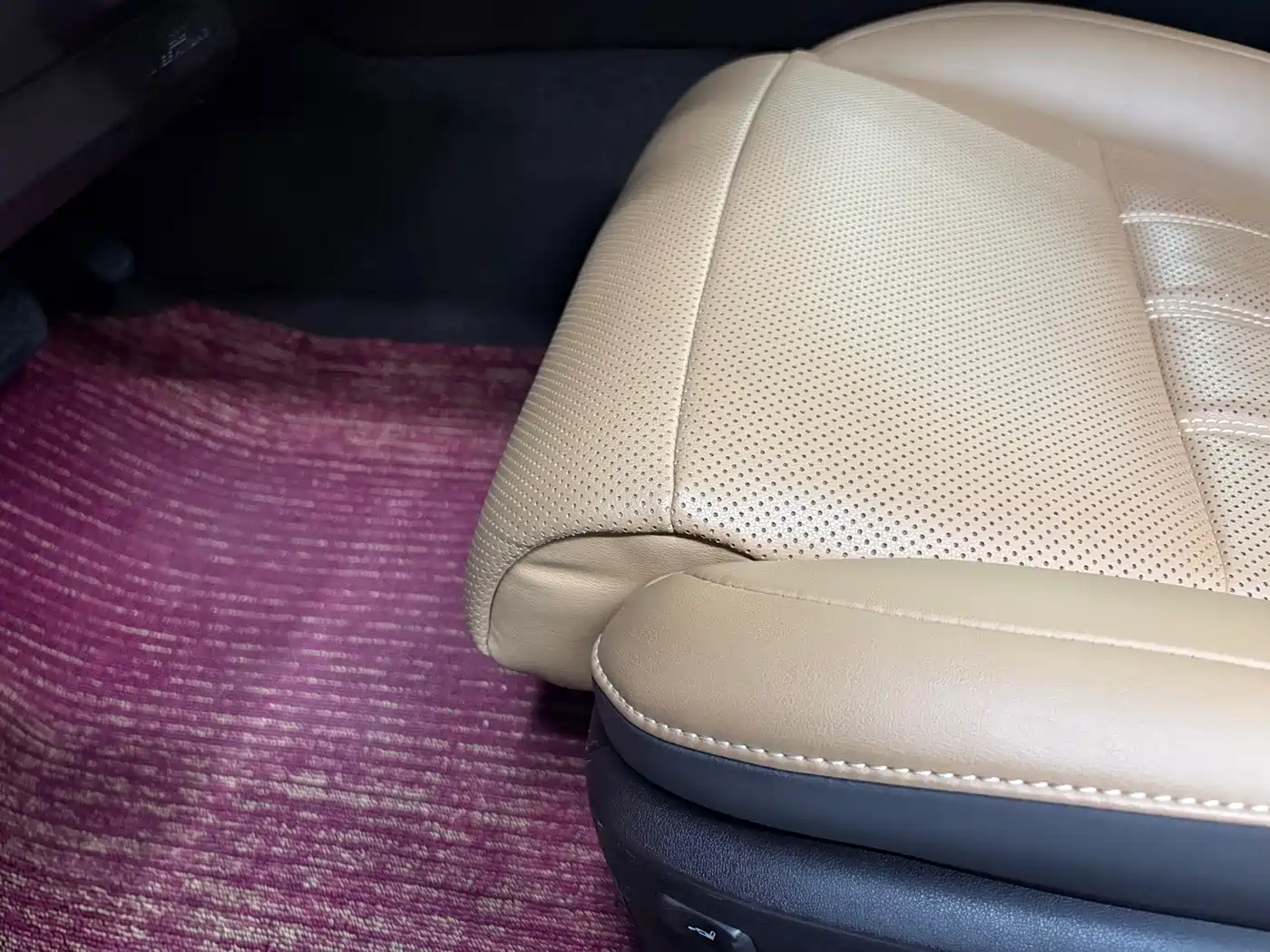 Lexus ES 2015 200 Comfort Edition фото 9