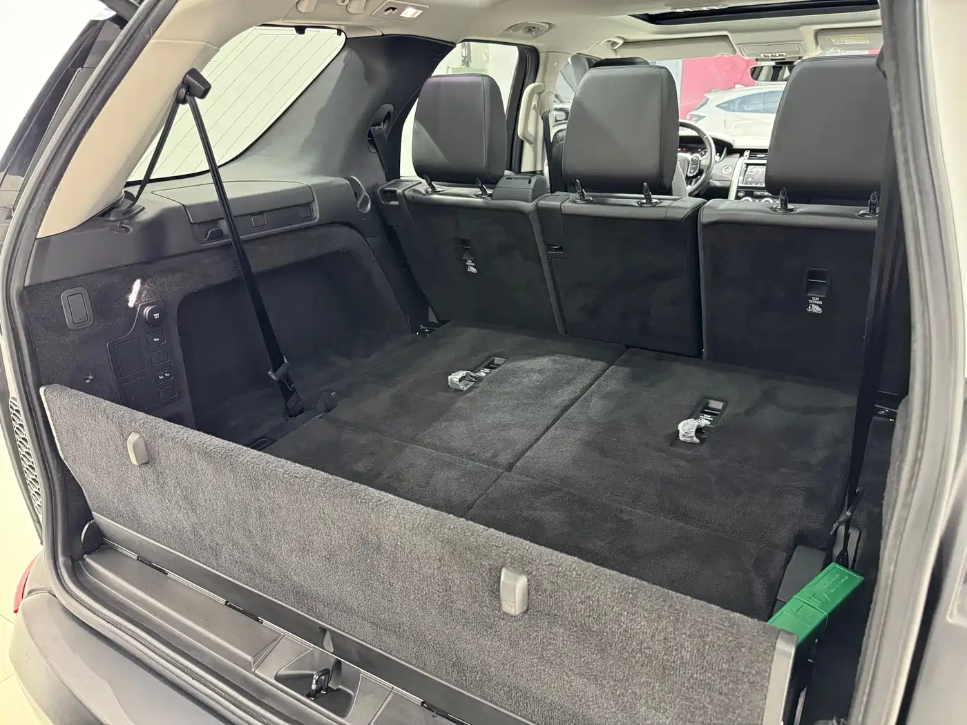 Land Rover Discovery 2019 3.0 SC V6 HSE LUXURY фото 13