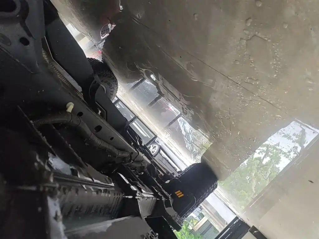Ford Bronco 2025 2024 2.3T Badlands