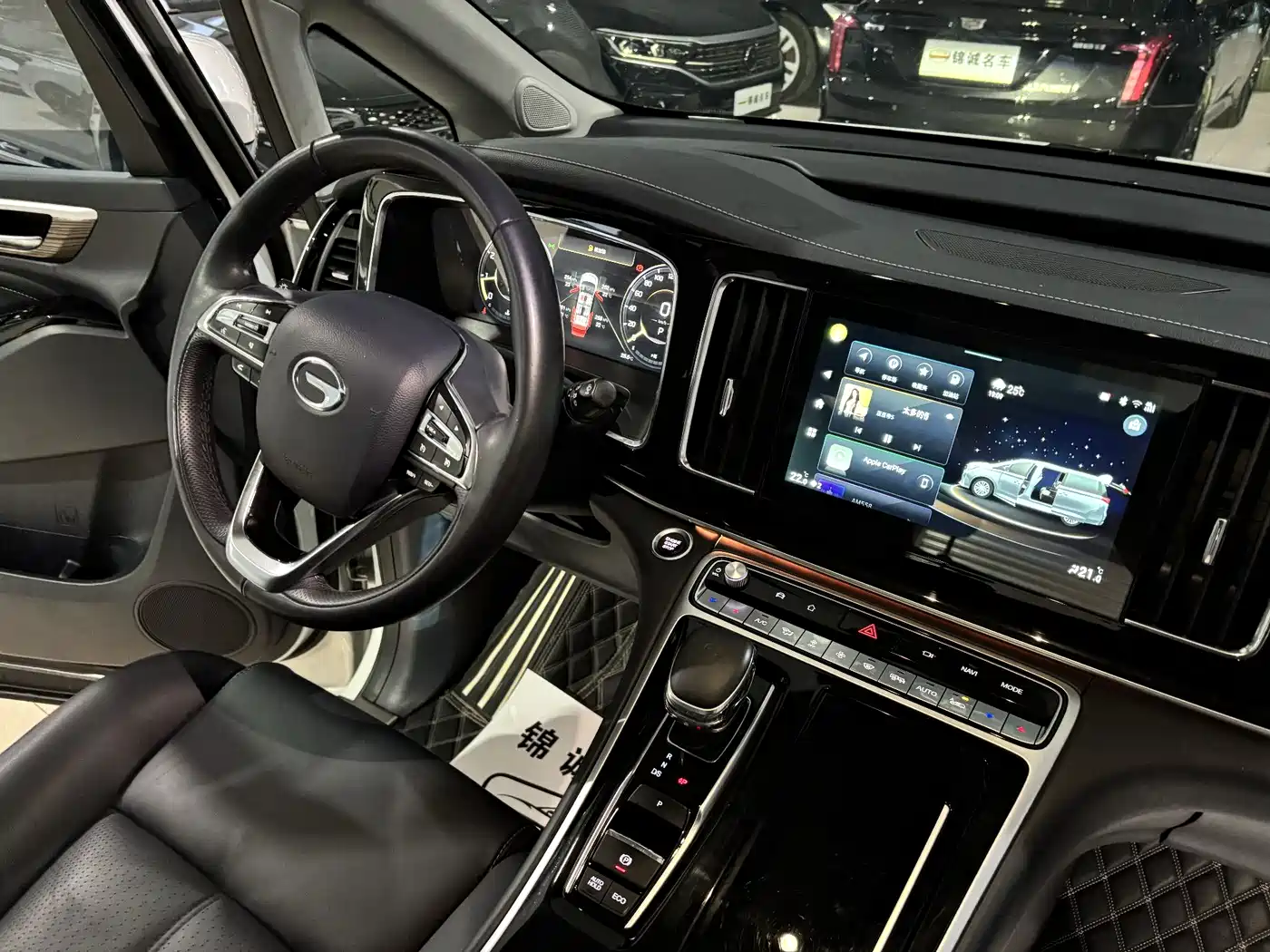 GAC Trumpchi Trumpchi M8 2021 Leading Show Series 390T Ultimate Edition фото 15