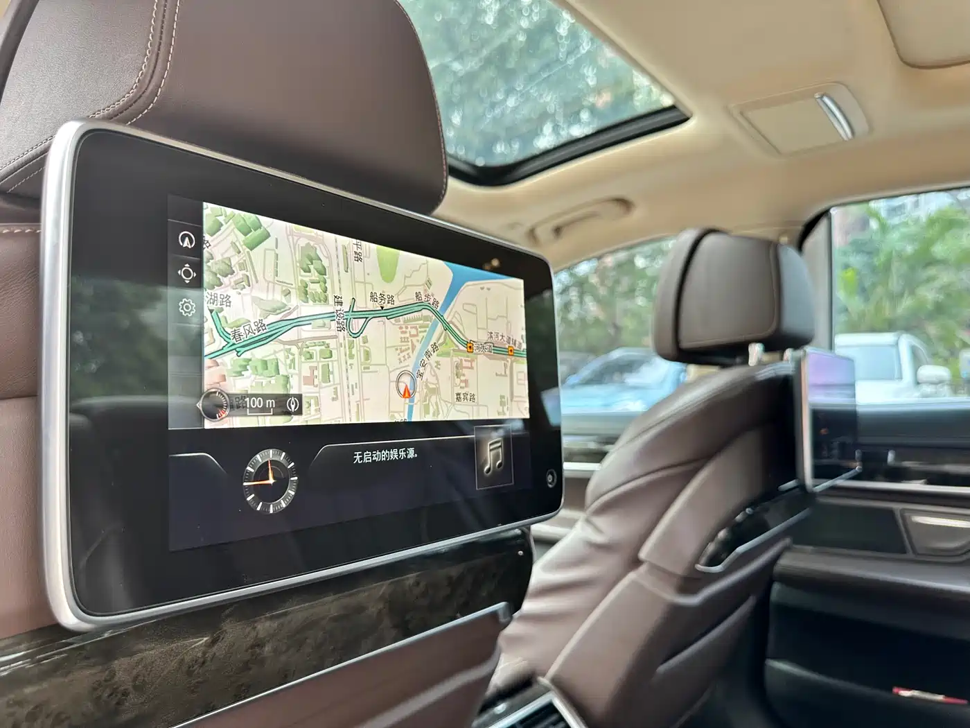 BMW 7 Series 2017 740Li Leading Edition фото 13