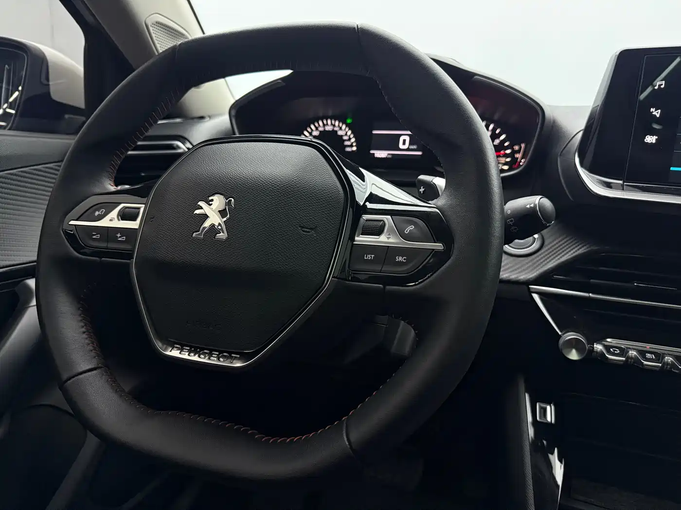 Peugeot 2008 2022 230THP THE ONE фото 12