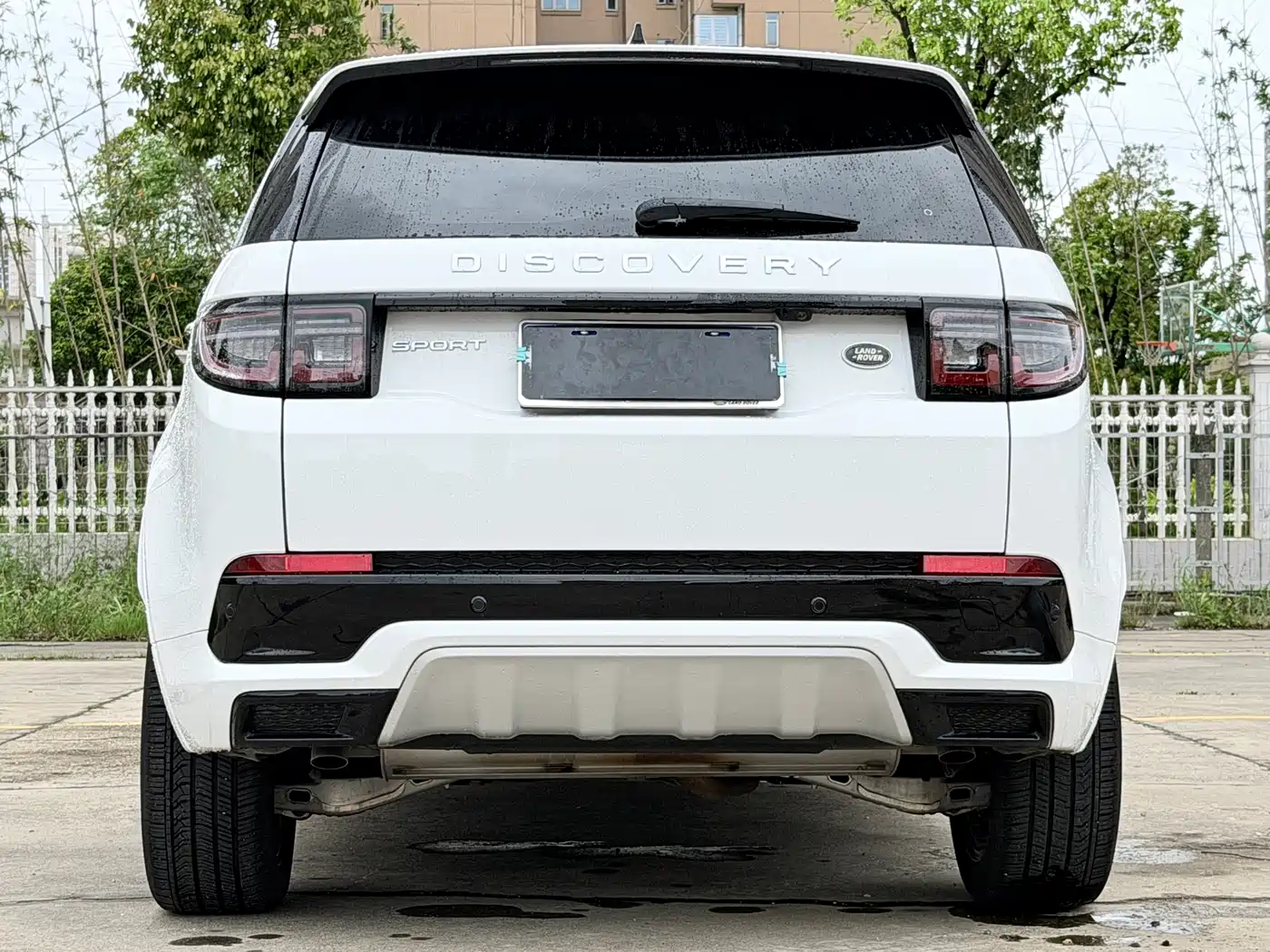 Land Rover Discovery Sport 2025 249PS Performance Tech Edition фото 23