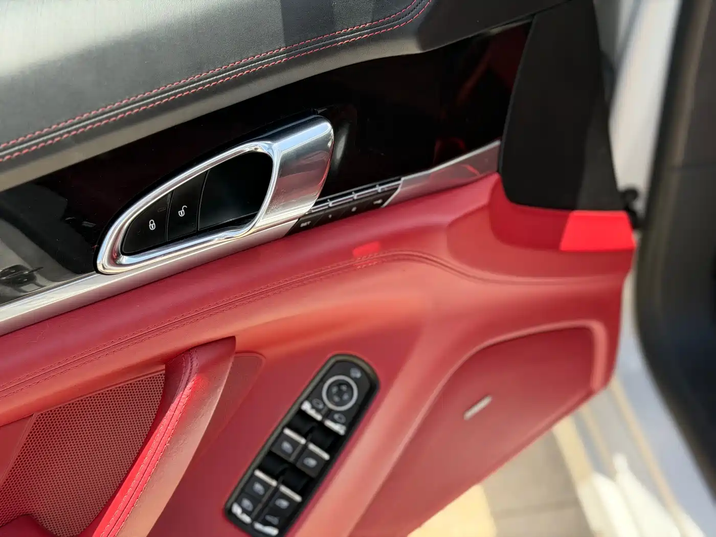 Porsche Panamera 2016 Panamera Edition 3.0T фото 16