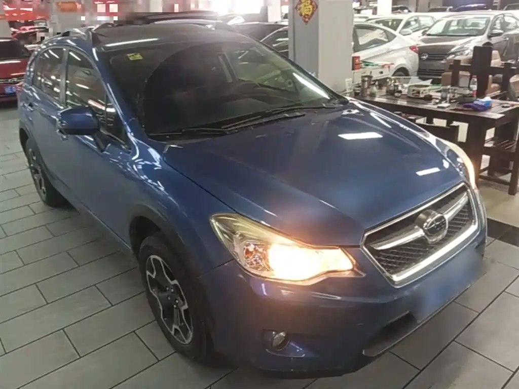 Subaru XV 2014 2.0i Comfort фото 4