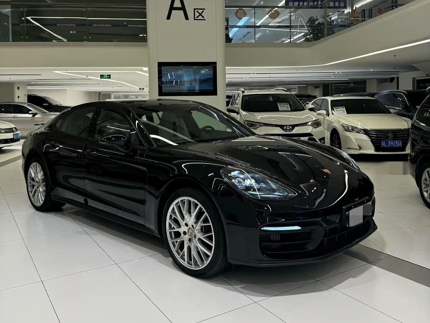 Porsche Panamera 2023 Panamera 2.9T фото 9