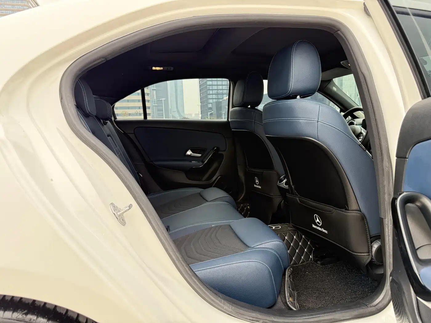 Mercedes-Benz A-Class 2020 Model Facelift A 180 L фото 16
