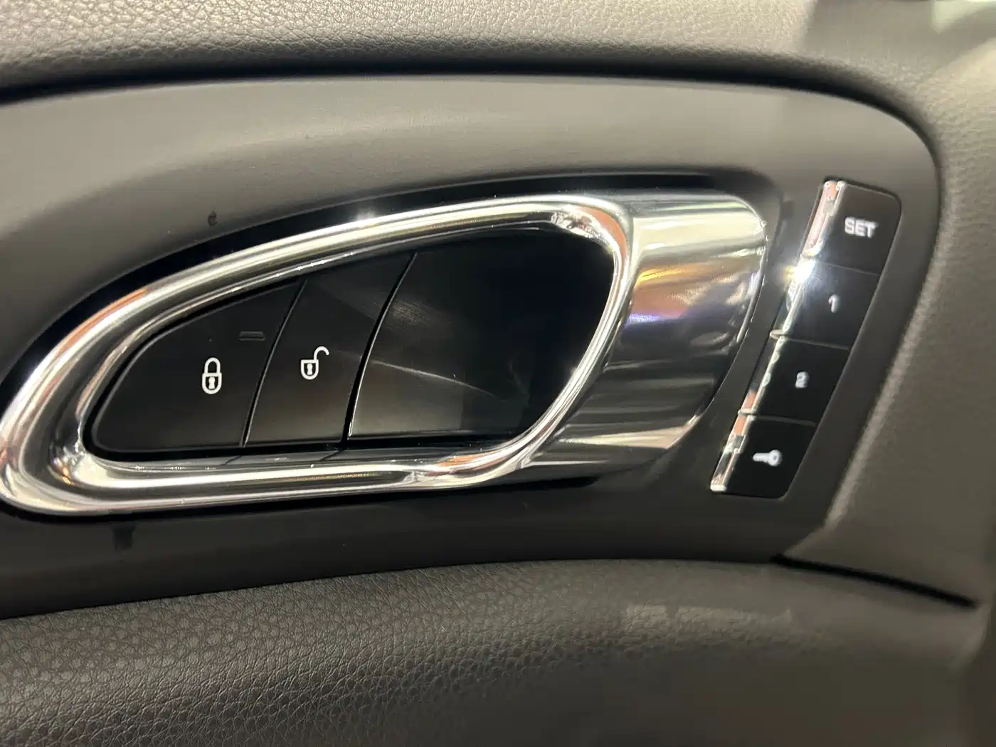 Porsche Cayenne 2015 Cayenne 3.0T фото 8