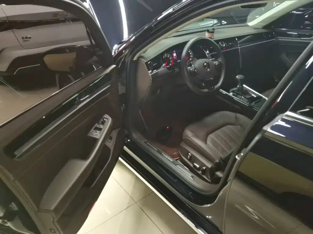 Volkswagen Phideon 2021 2021 380TSI Luxury Edition