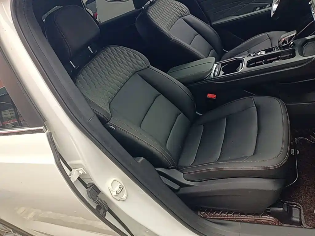 Geely Haoyue L 2024 2024 Model 2.0T DCT Premium