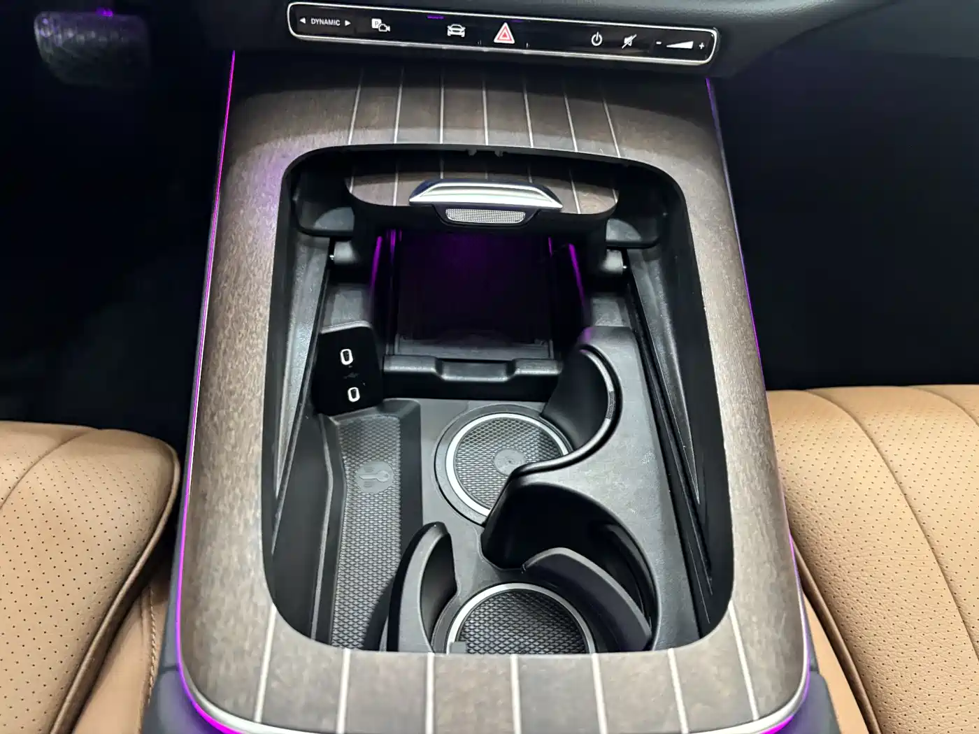 Mercedes-Benz E-Class 2025 E 300 L Fashion фото 18