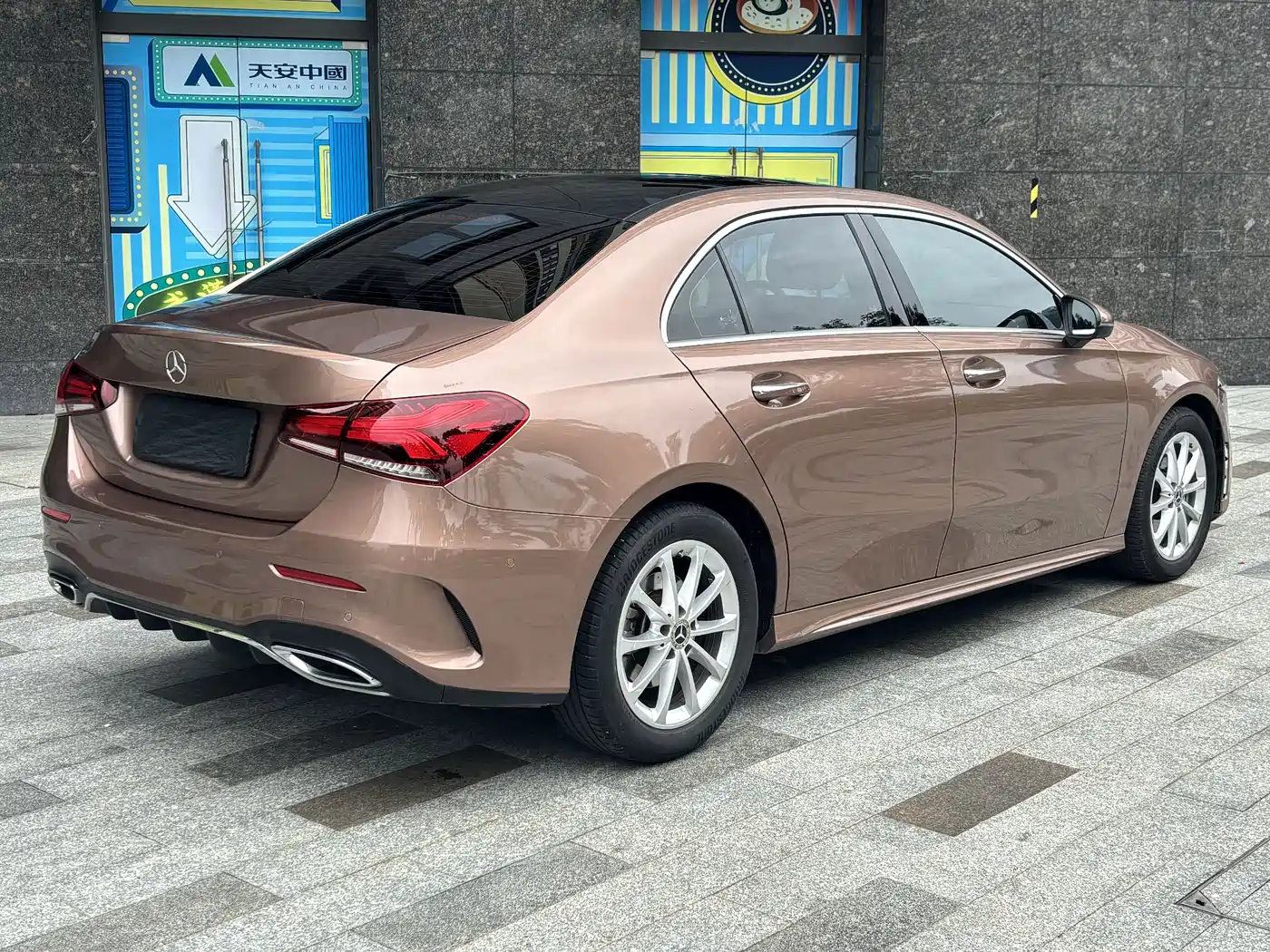 Mercedes-Benz A-Class 2021 A 200 L Sport Sedan Fashion Edition фото 9