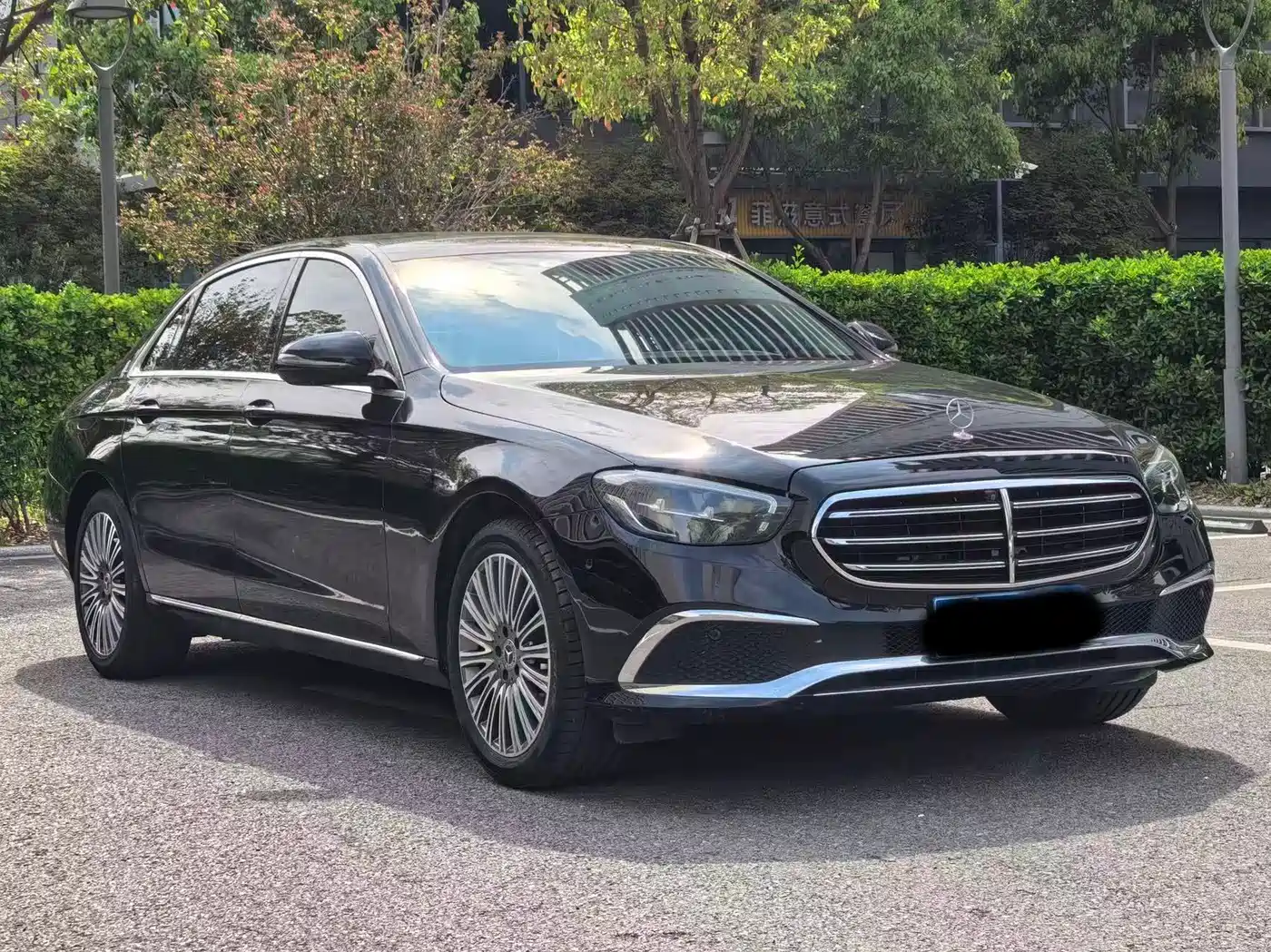 Mercedes-Benz E-Class 2022 E 300 L Luxury фото 3
