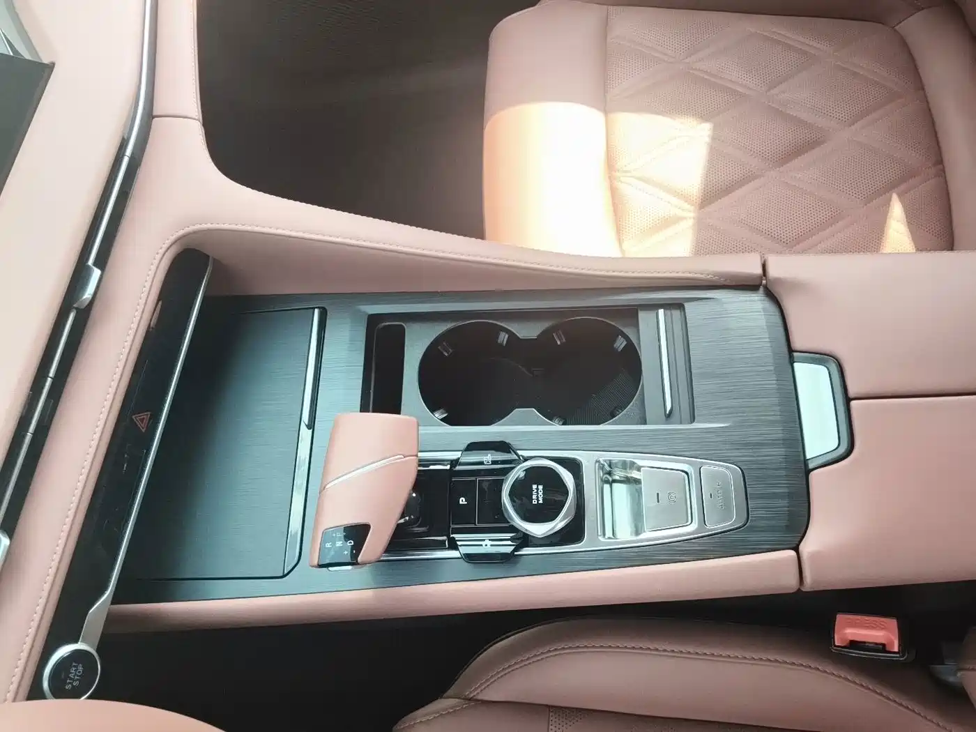 Фото 8 - Changan CS75 PLUS