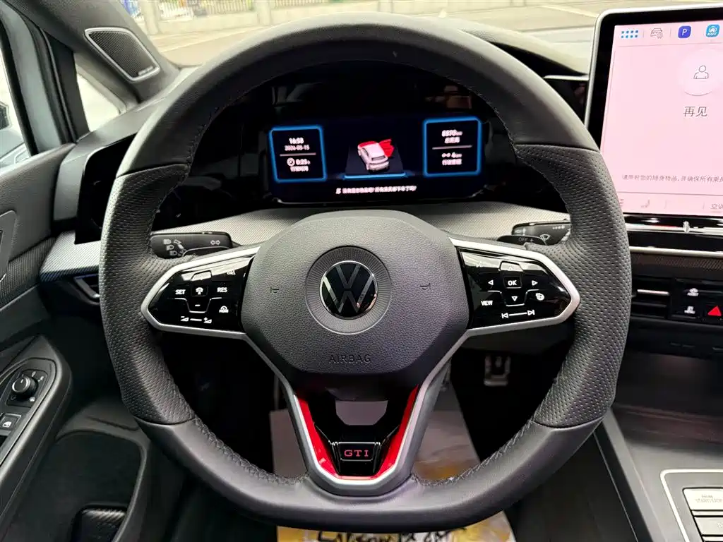 Volkswagen Golf GTI 2025 380TSI DSG GTI фото 27